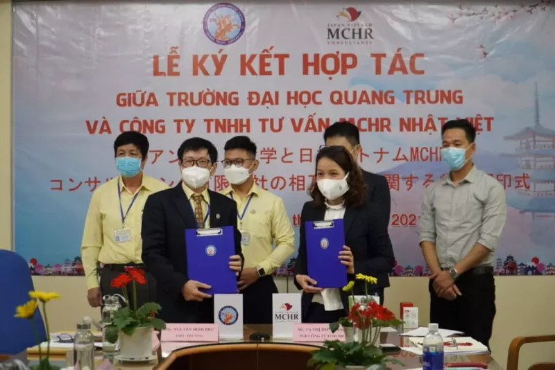 Ngành Điều dưỡng là gì? Có dễ xin việc không? 3 QTU ký hợp tác với MCHR