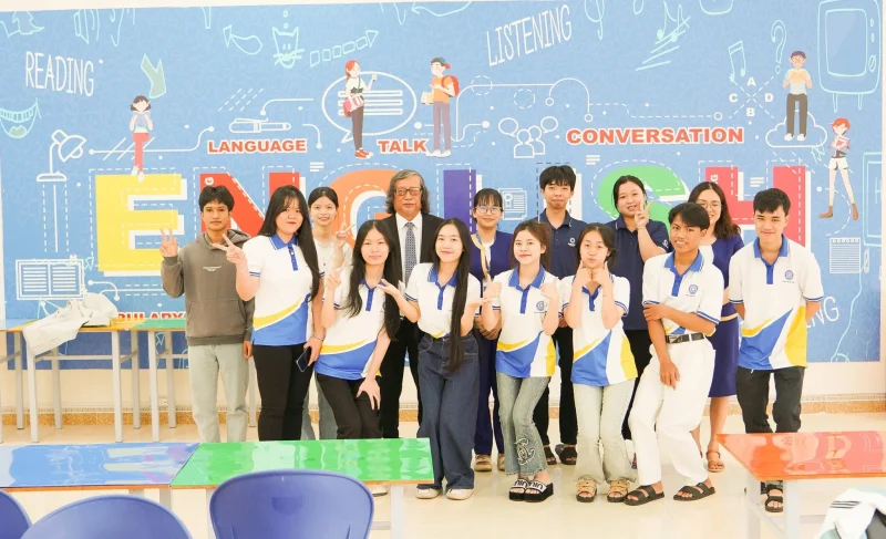 Tọa đàm: Chiến lược học tiếng Anh hiệu quả cho sinh viên năm nhất đại học 1 Tọa đàm: Chiến lược học tiếng Anh hiệu quả cho sinh viên năm nhất đại học