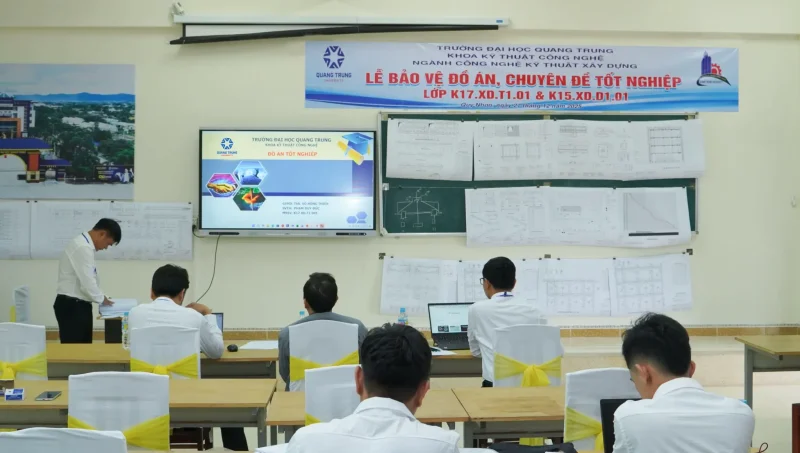 Lễ Bảo vệ đồ án, chuyên đề tốt nghiệp ngành Công nghệ kỹ thuật xây dựng