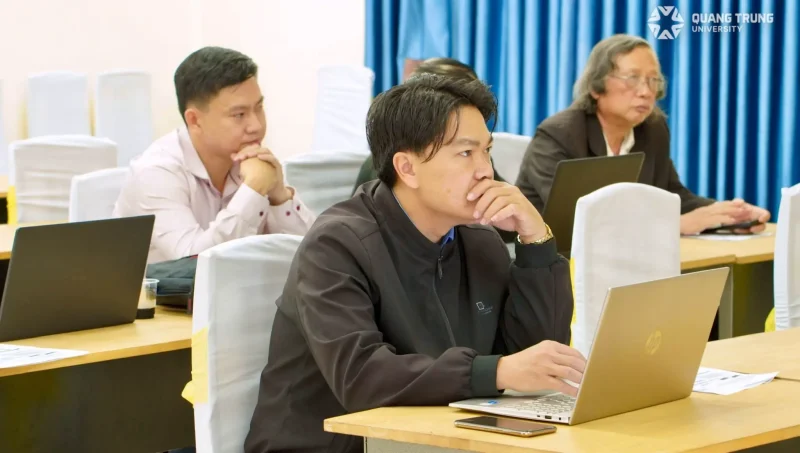 Các giải pháp kỹ thuật mới trong xây dựng được thảo luận tại Seminar học thuật Khoa Kỹ thuật Công nghệ