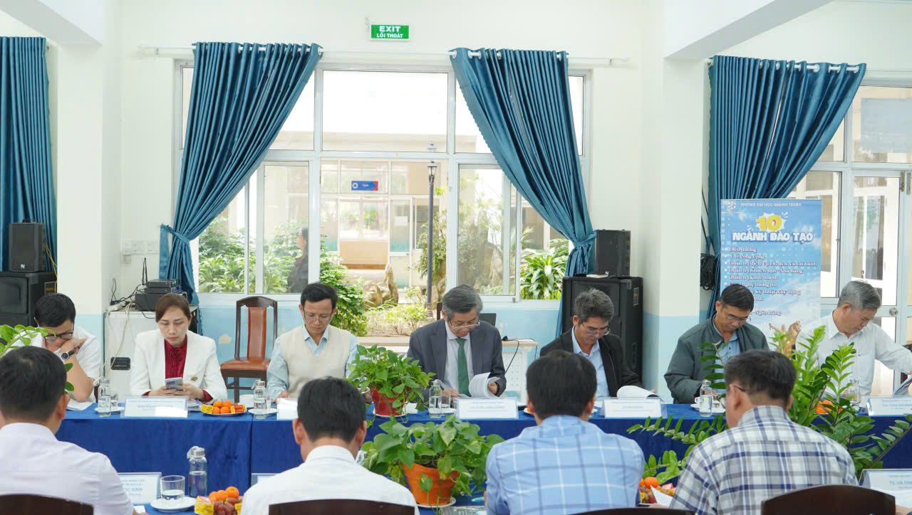 Hoi Nghi Thi Dua So 7 4