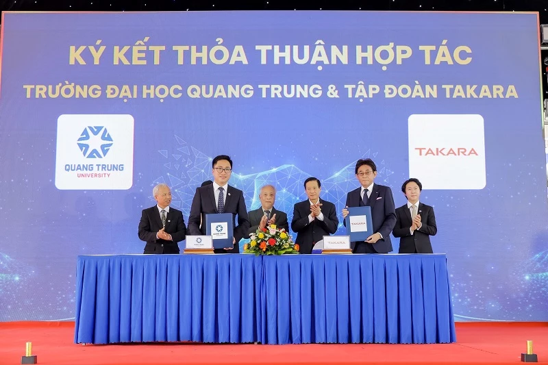 Đại học Quang Trung ‘bắt tay’ doanh nghiệp, gắn đào tạo với thực tiễn 1 Dai Hoc Quang Trung Bat Tay Takara