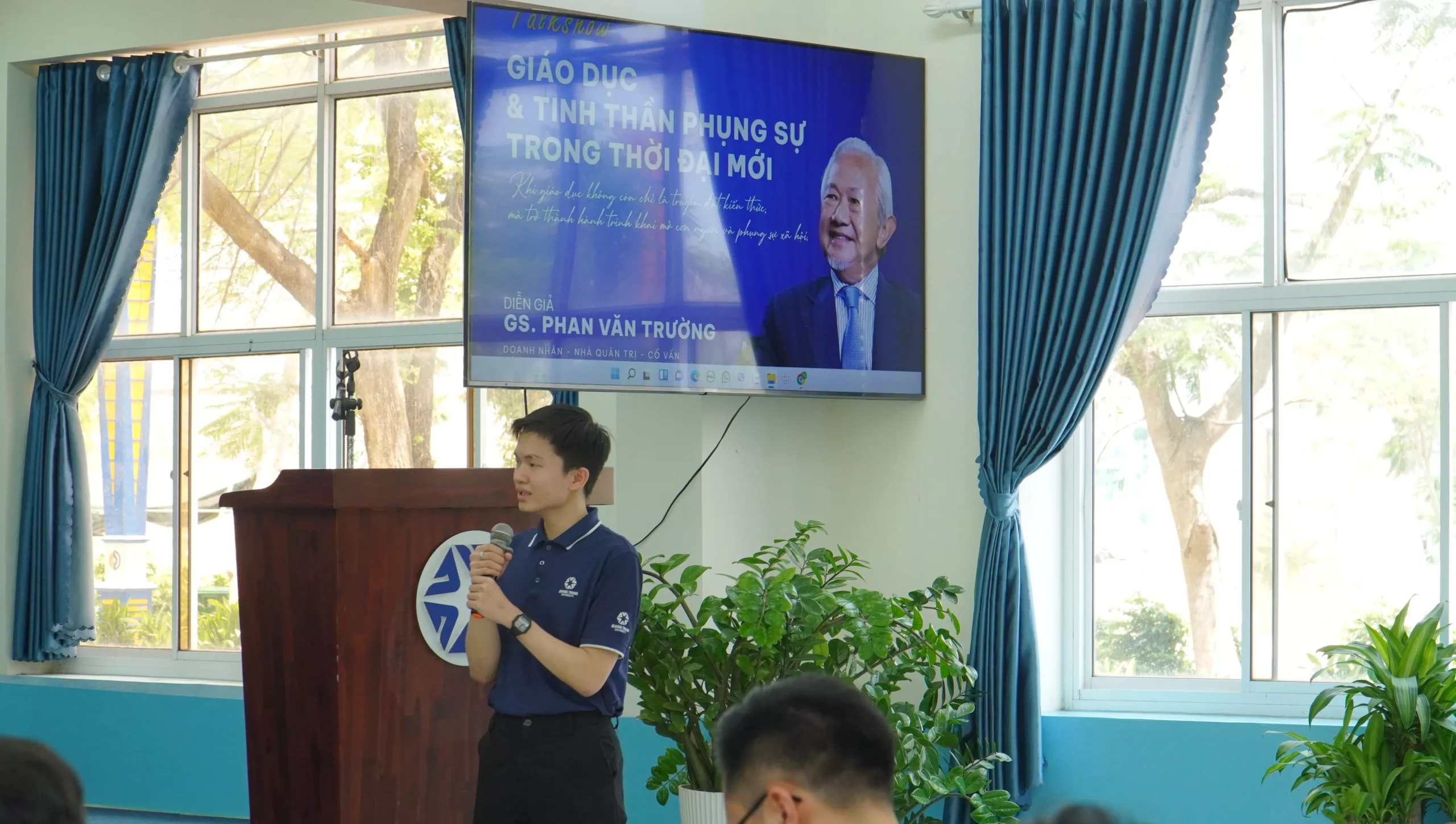 Giáo Dục & Tinh Thần Phụng Sự Trong Thời đại Mới 8