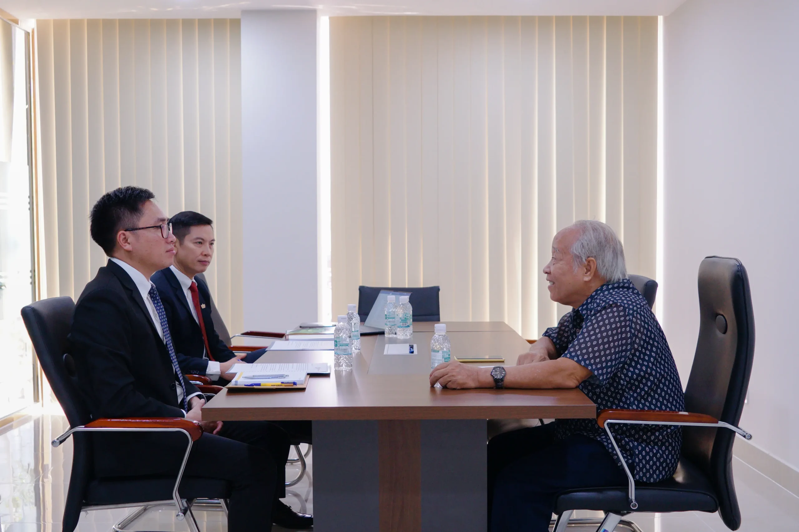 Qtu Ky Ket Hop Tac Hoang Gia Viet Nam 6