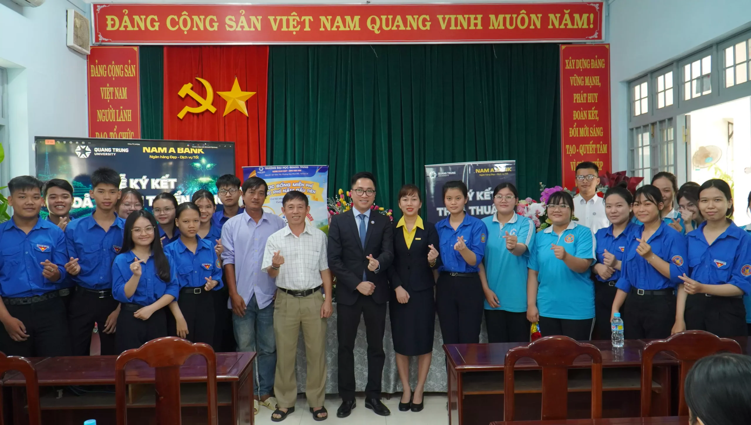 Qtu Nab Ky Thoa Thuan Tuyen Dung Thpt Nguyen Dinh Chieu 1