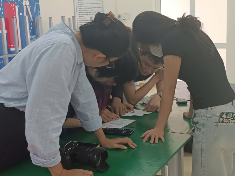 Sinh hoạt Câu lạc bộ tiếng Anh ngày 09/4/2026 3 Z7710233677020 702ae7cb145ec407dca419f7ba7ff97c