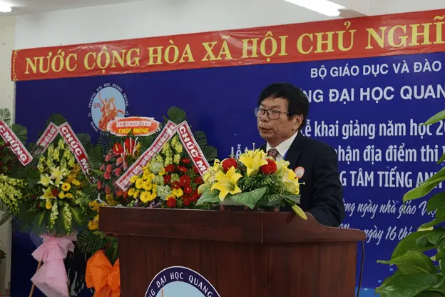 Chuỗi sự kiện chào mừng "Lễ khai giảng năm học 2019-2020", "Lễ công bố trung tâm khảo thí IELTS" và "Lễ ra mắt trung tâm tiếng Anh thiện nguyện" và Chúc mừng ngày nhà giáo Việt Nam 20/11 3 le khai giang 2019 2020 3