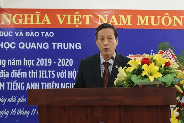 Chuỗi sự kiện chào mừng "Lễ khai giảng năm học 2019-2020", "Lễ công bố trung tâm khảo thí IELTS" và "Lễ ra mắt trung tâm tiếng Anh thiện nguyện" và Chúc mừng ngày nhà giáo Việt Nam 20/11 9 le khai giang 2019 2020 9
