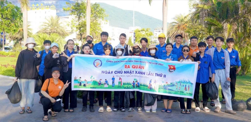 Chương trình "Ngày Chủ nhật xanh lần thứ II" chung tay làm sạch bãi biển Quy Nhơn 6 ngay chu nhat xanh lan thu ii 26 4 2026 6