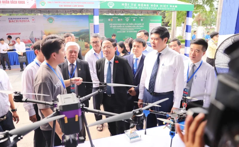 Cập nhật xu hướng AI và tự động hóa tại Hội nghị Quốc tế VCCA 2026 2 Cập nhật xu hướng AI và tự động hóa tại Hội nghị Quốc tế VCCA 2026