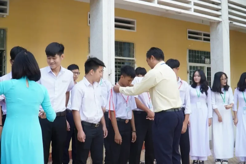 Lễ ra mắt câu lạc bộ STEM Trường THPT Nguyễn Thái Học – Quy Nhơn 2 CLB STEM Trường THPT Nguyễn Thái Học – Quy Nhơn