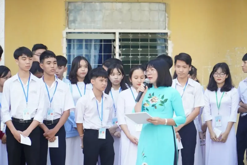 Lễ ra mắt câu lạc bộ STEM Trường THPT Nguyễn Thái Học – Quy Nhơn 5 clb stem thpt nguyen thai hoc quy nhon 5