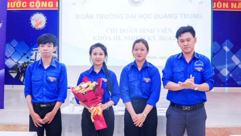 Đại hội Chi đoàn Sinh viên khóa III nhiệm kỳ 2024-2027 3 Đại hội Chi đoàn Sinh viên khóa III nhiệm kỳ 2024-2027