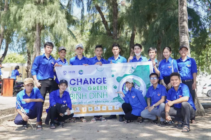 Tuổi trẻ QTU hưởng ứng Ngày Môi trường thế giới 05/6/2022 11 Tuổi trẻ QTU hưởng ứng Ngày Môi trường thế giới 05/6/2022