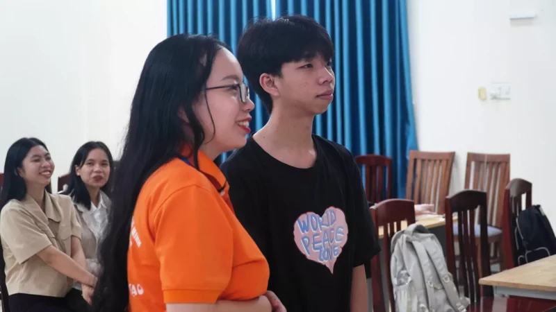 Sinh hoạt CLB tiếng Anh tháng 11/2023 7 Sinh hoạt CLB tiếng Anh tháng 11/2023