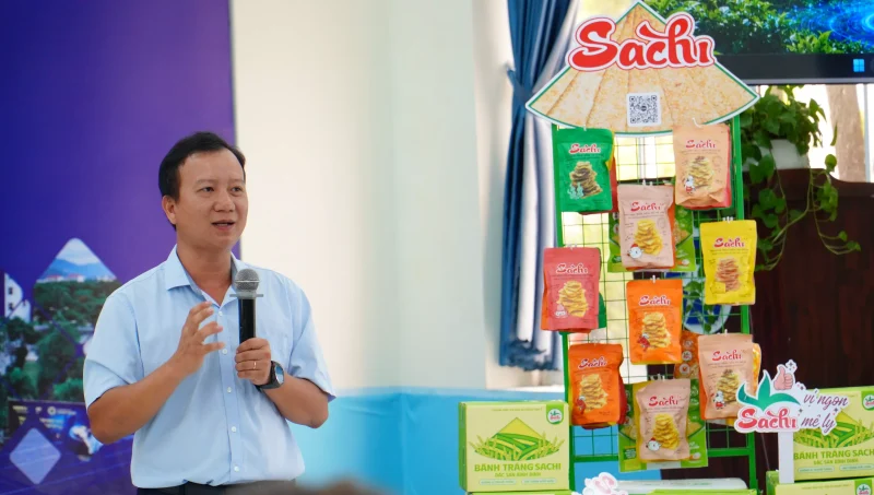 Talkshow “Từ giảng đường đến doanh nghiệp: Khoảng cách hay bước đệm”
