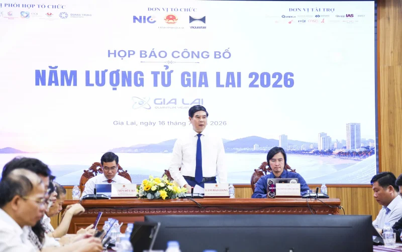 Trường Đại học Quang Trung được chọn là nơi xây dựng Trung tâm giải mã lượng tử Quang Trung trong "Năm Lượng tử Gia Lai 2026" 1 Trường Đại học Quang Trung được chọn là nơi xây dựng Trung tâm giải mã lượng tử Quang Trung trong "Năm Lượng tử Gia Lai 2026"