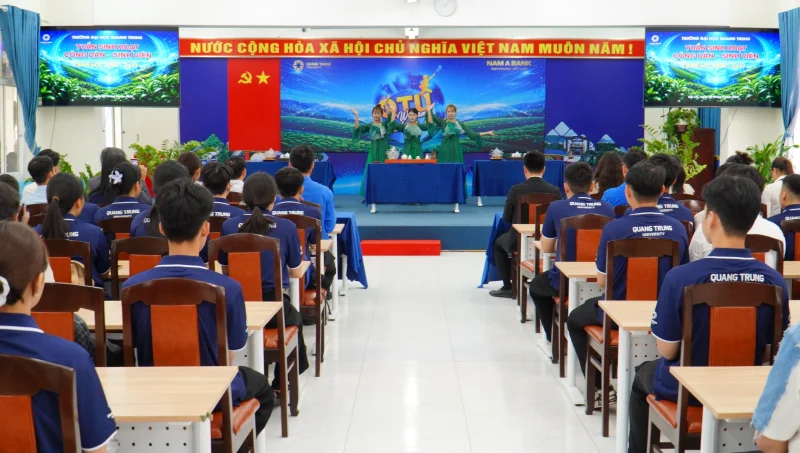 Khai mạc tuần công dân - sinh viên K21