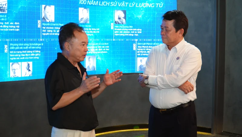 QTU đón tiếp và làm việc với chuyên gia công nghệ người Mỹ gốc Việt Nguyễn An Thạo