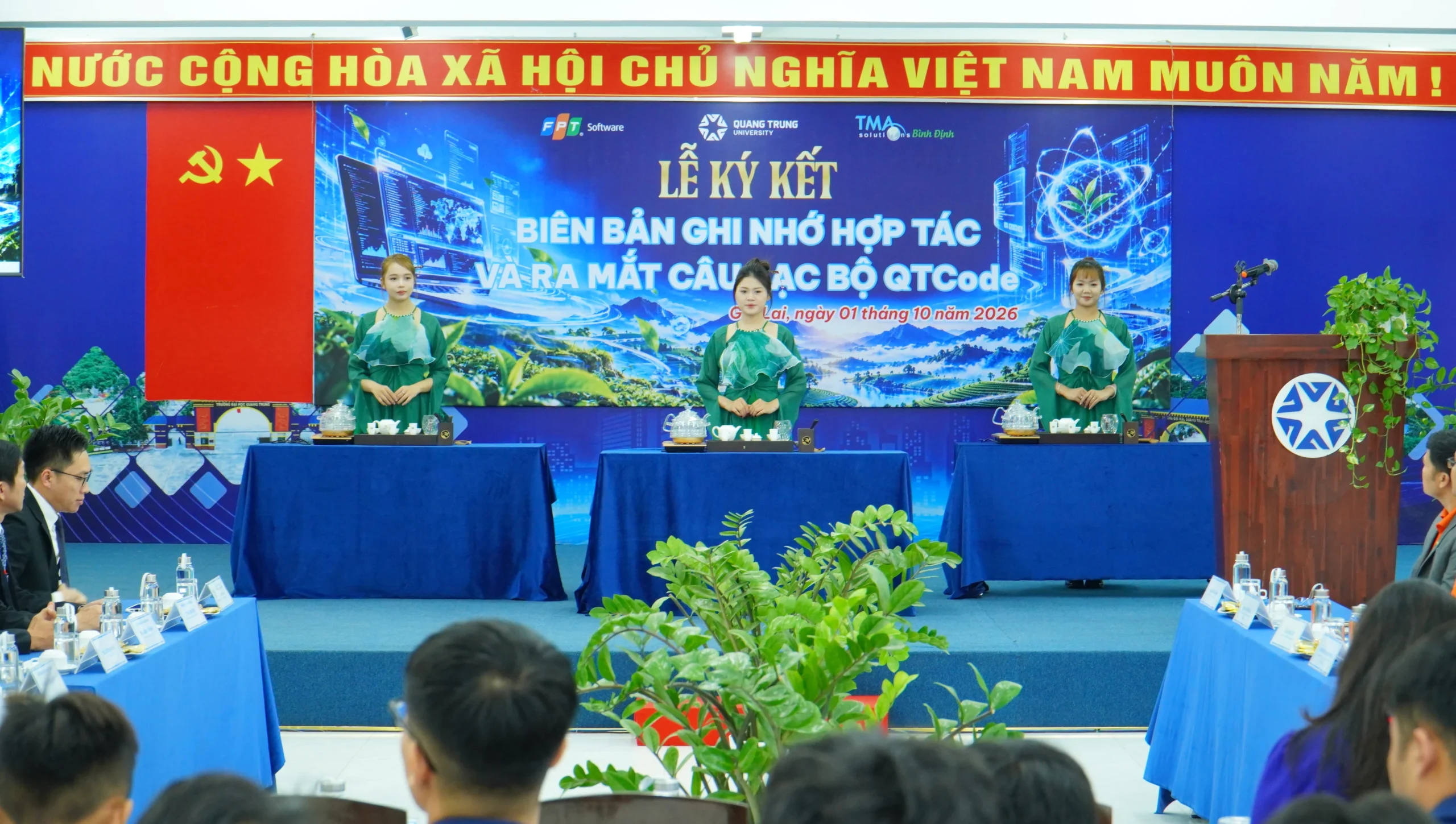 Trường Đại học Quang Trung hợp tác cùng FPT Sofware Quy Nhơn