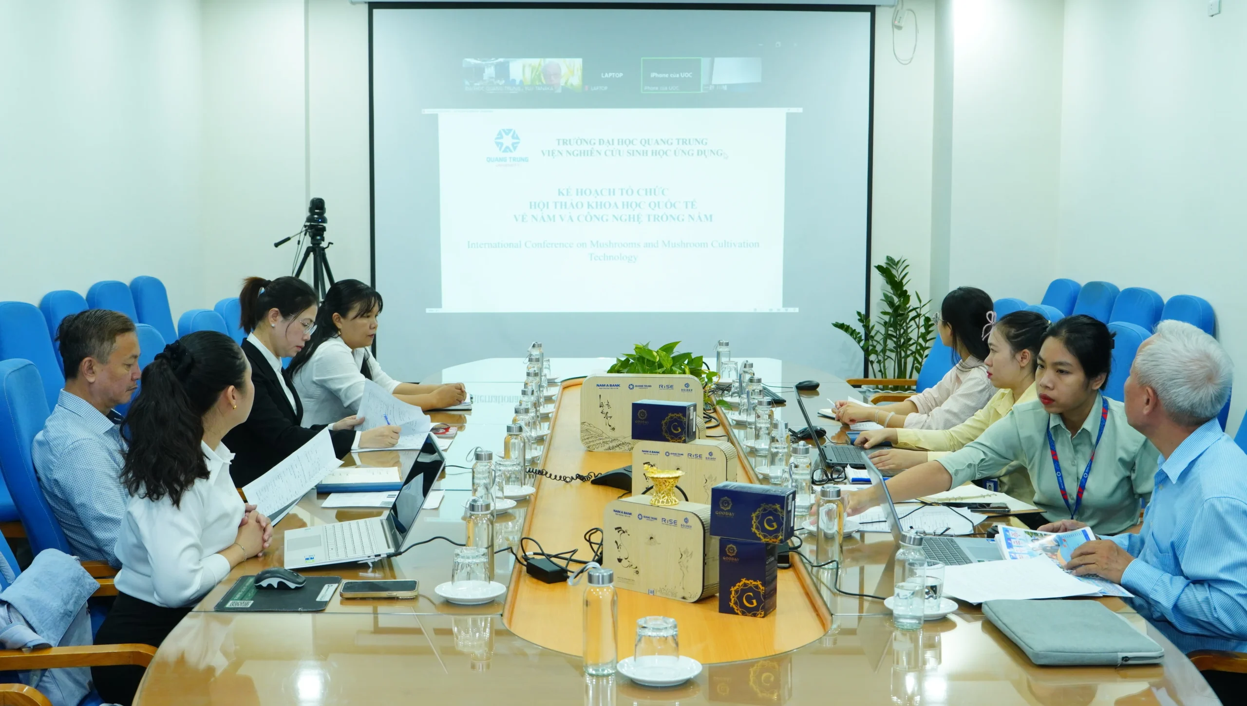 Trường Đại học Quang Trung hợp tác về nấm và công nghệ trồng nấm với Nhật Bản