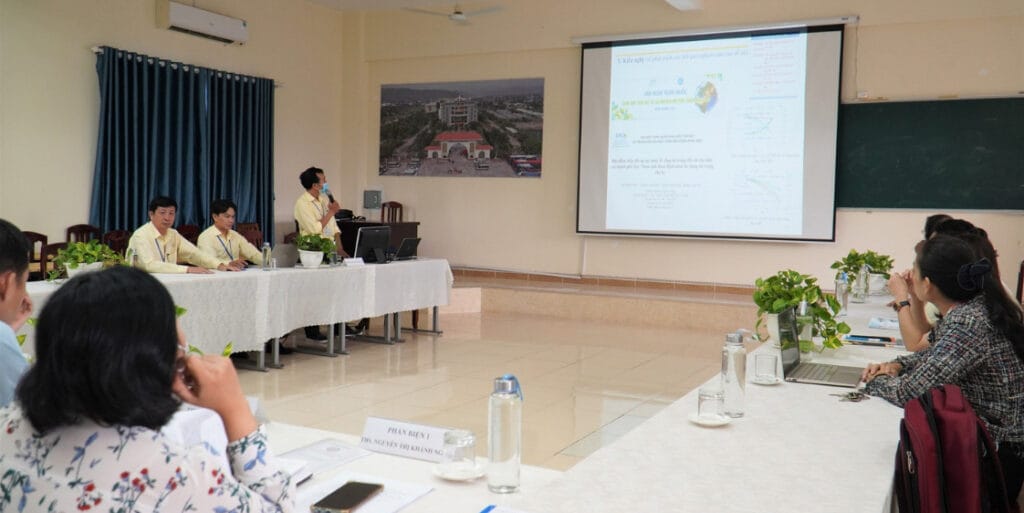 Thiet ke chua co ten 37