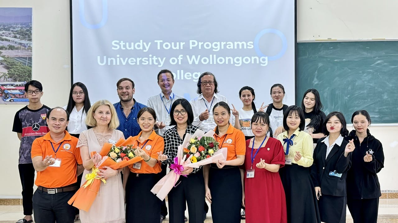 Khoa Ngoại ngữ - Trường Đại học Quang Trung 1 398216734 3711685419063486 5867215326411441199 n