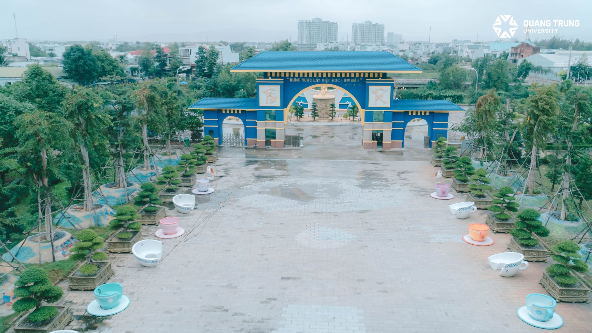 Hoc quan tri du lich lu hanh tại truong Dai Hoc Quang Trung