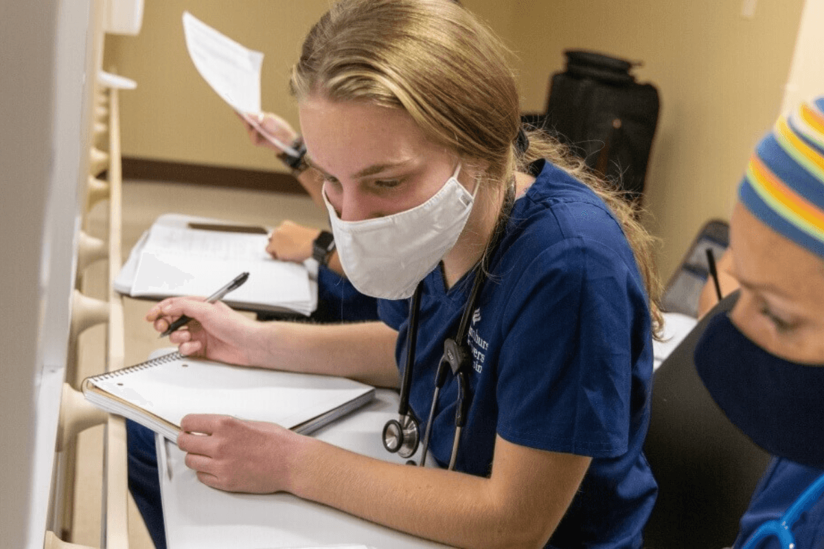 Biểu tượng ngành điều dưỡng