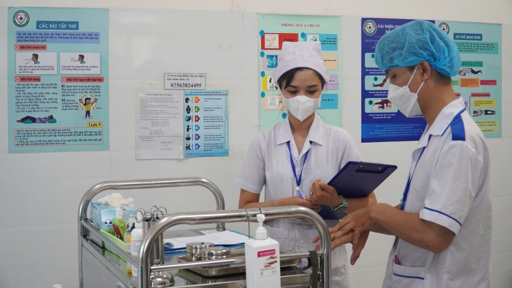 Ngành điều dưỡng học trường nào