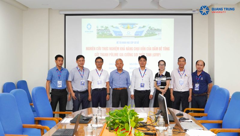 Nghiên cứu thực nghiệm khả năng chịu uốn của kết cấu dầm bê tông cốt thanh pôlime gia cường sợi thủy tinh (GFRP). 46 Dsc05402