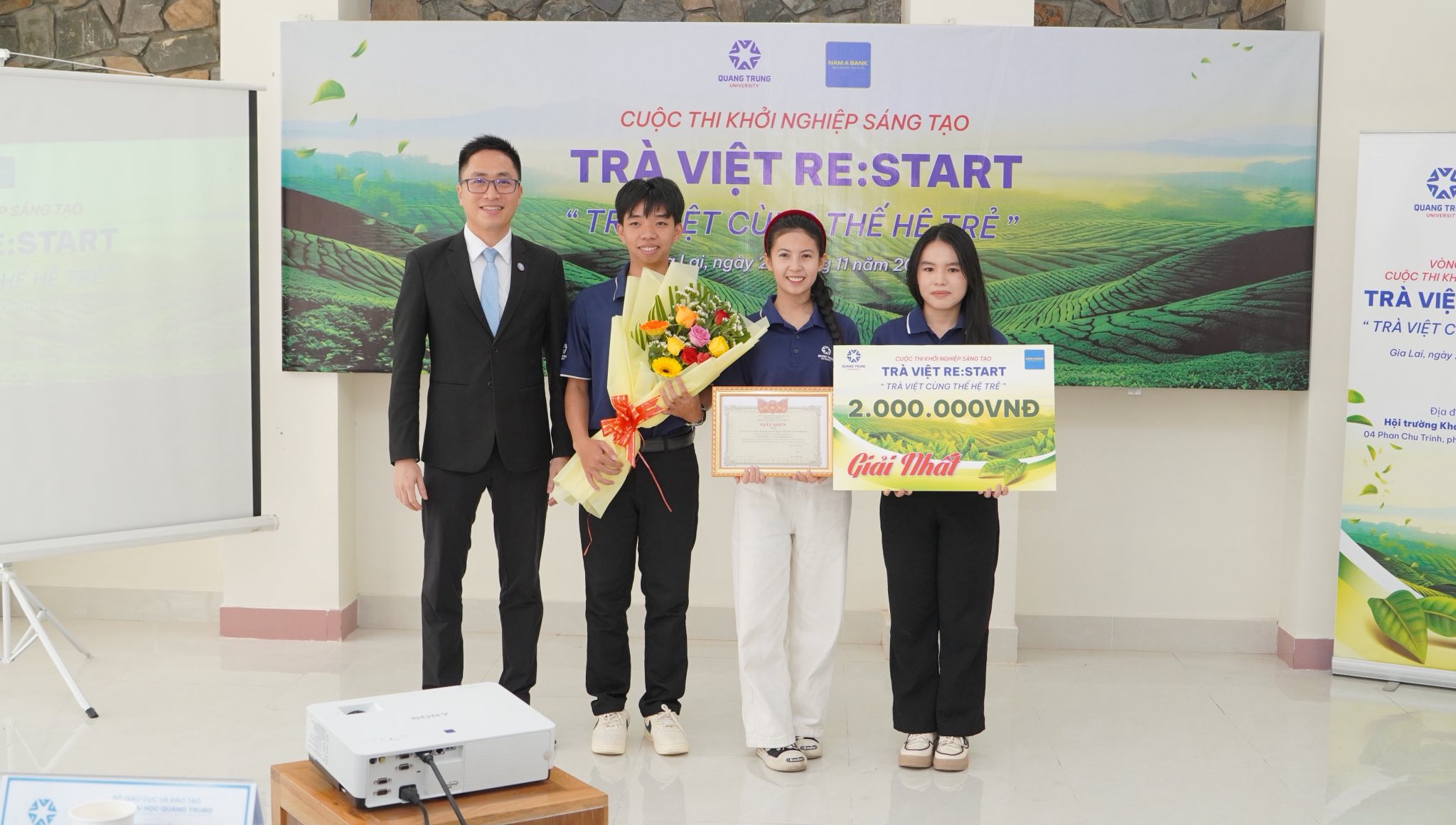 588108024 1252599470223096 3750772250914370000 N