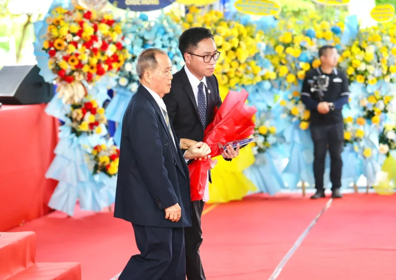 Hai The He Mot Hanh Trinh Qtu