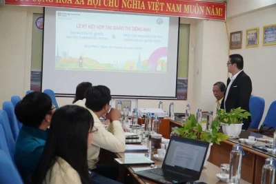 Ký kết hợp tác tổ chức khảo thí tiếng Anh Cambridge