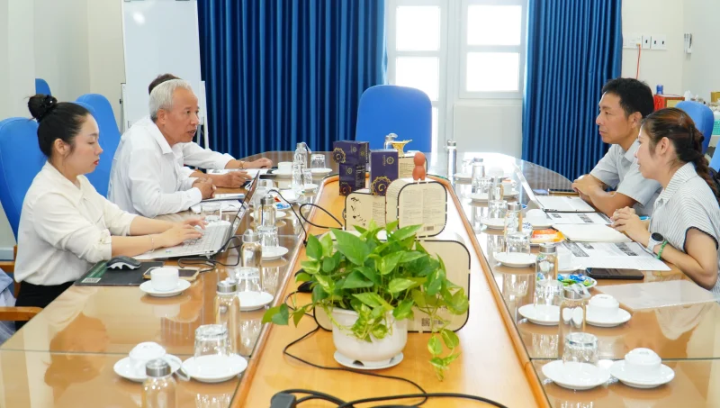 Trường Đại học Quang Trung làm việc với Công ty TNHH Suido KiKo Việt Nam