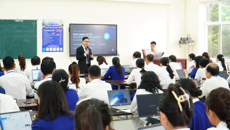 Ứng dụng AI và Prompt Engineering