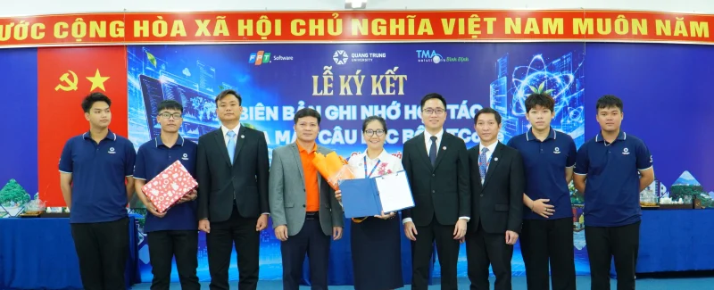 Ra mắt CLB QTCode